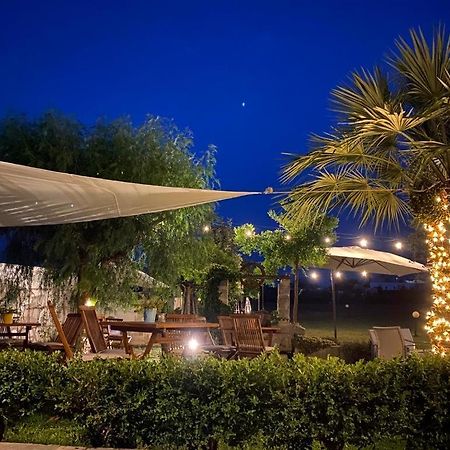 Masseria Capece Bed & Breakfast Уджано ла Киеза Екстериор снимка
