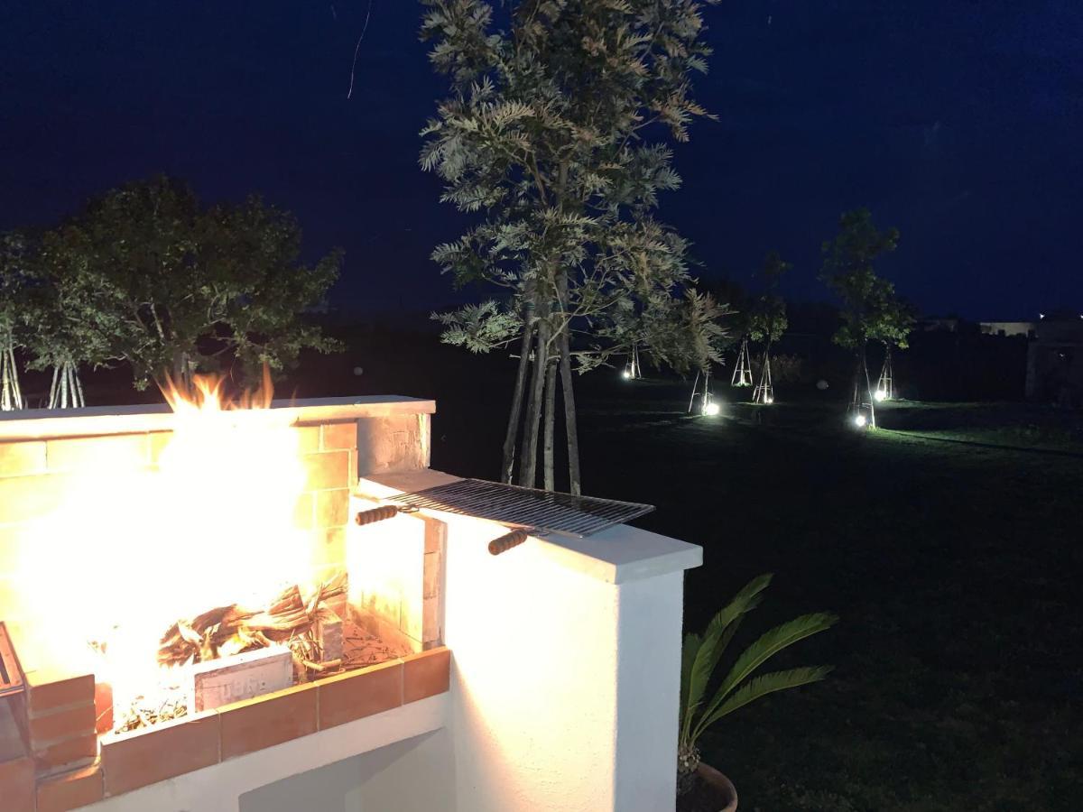 Masseria Capece Bed & Breakfast Уджано ла Киеза Екстериор снимка